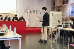 DEBATE1